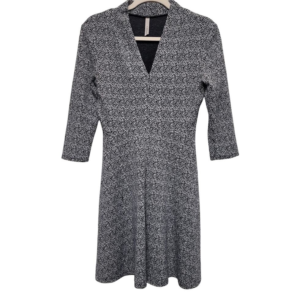 Gilli Gray Black Knit Midi Dress 3/4 Sleeve Classic Workwear Minimalist Career
